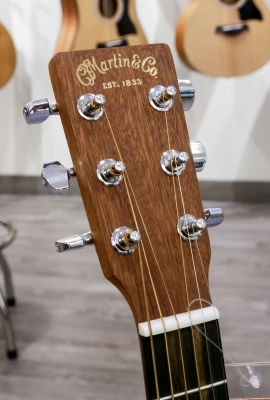 Store Special Product - Martin Guitars - 000JR-10e Shawn Mendes Custom Artist Edition